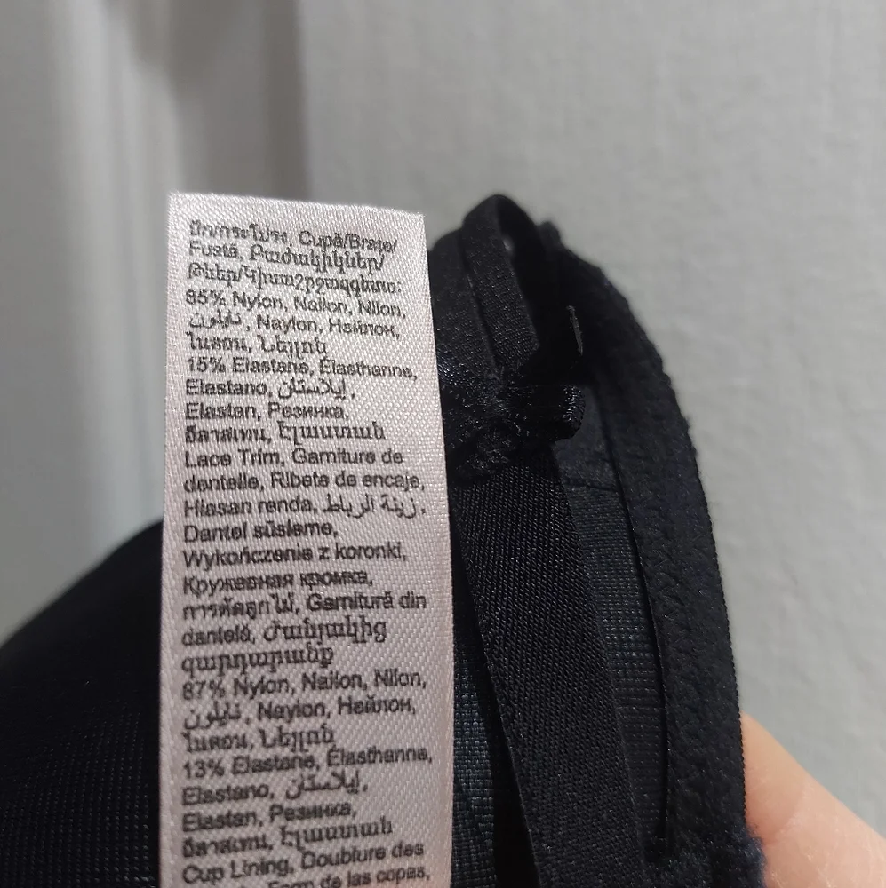 La SENZA 🍒 | One Piece Lingerie w/ Ribbon - Picture 13 of 16